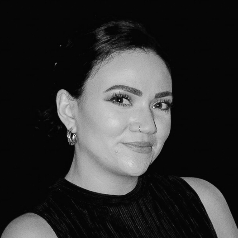 Mariam, Assistant at Airbrushed Favors.